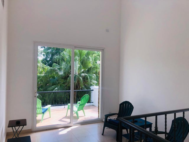 Luxurious Living in Tucán Country Club